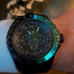 Invictas watch pro diver series